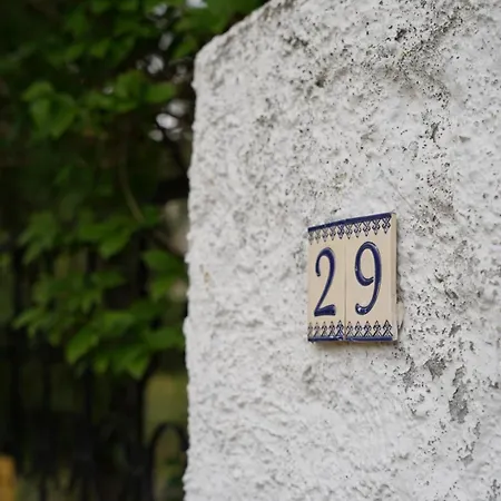 A La Maison - Epp Mint Otthon 別荘