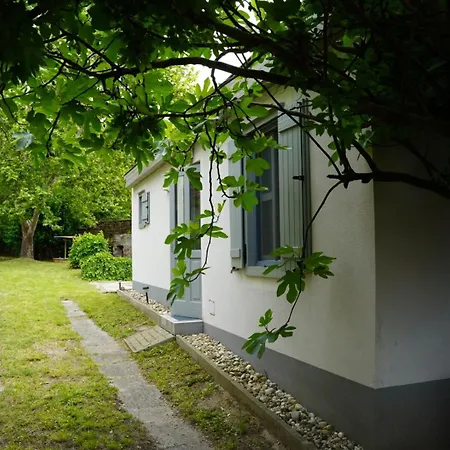 A La Maison - Epp Mint Otthon センズビカッラ