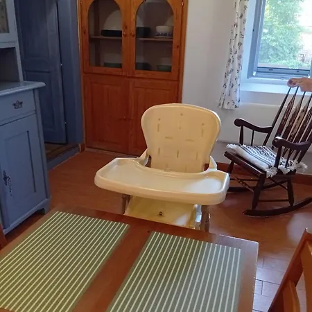 A La Maison - Epp Mint Otthon 別荘